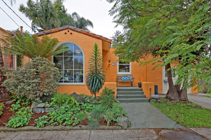 1386 Gilman Exterior